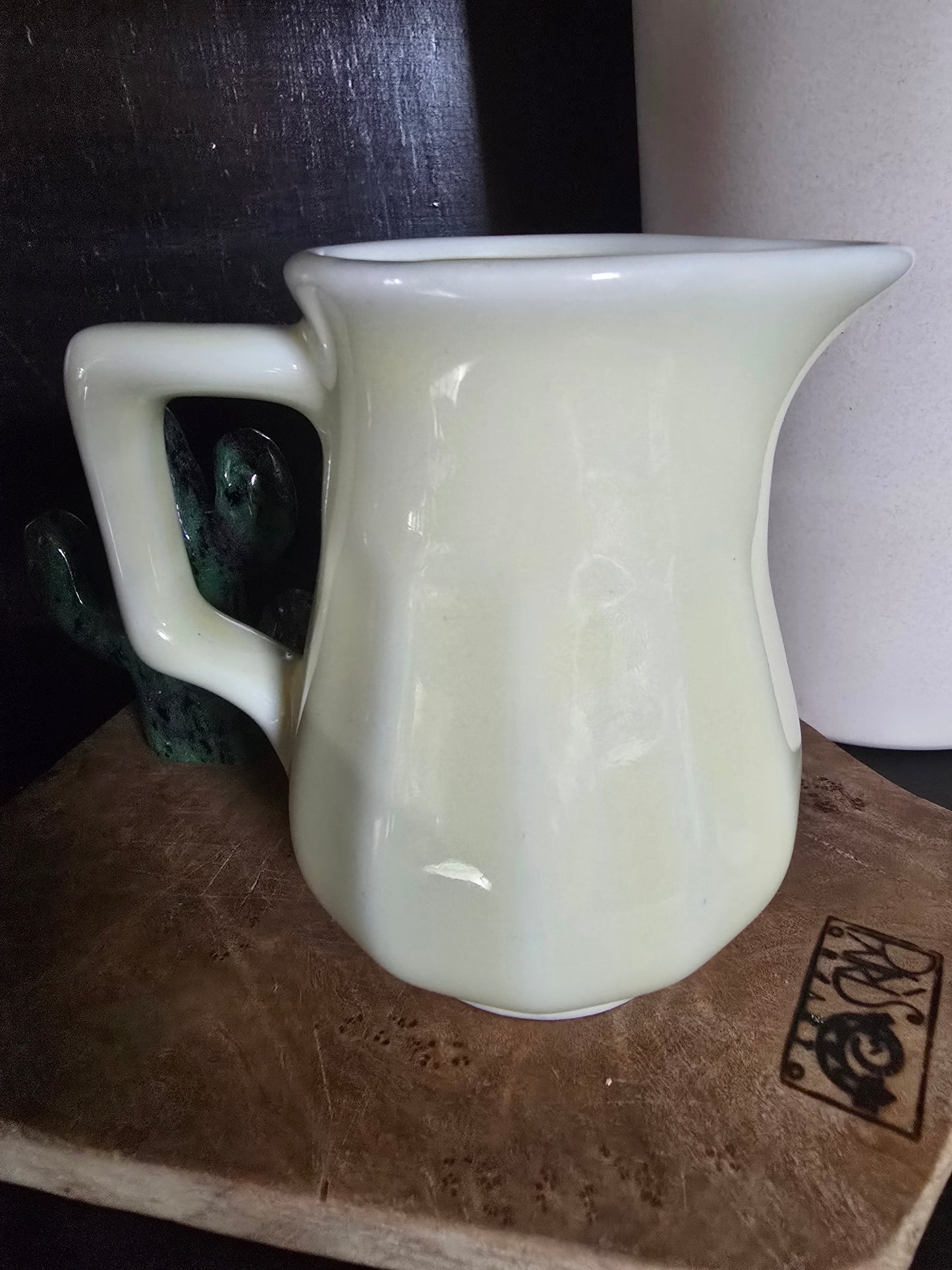 Coffee shop creamer, made in the USA. Light yellow