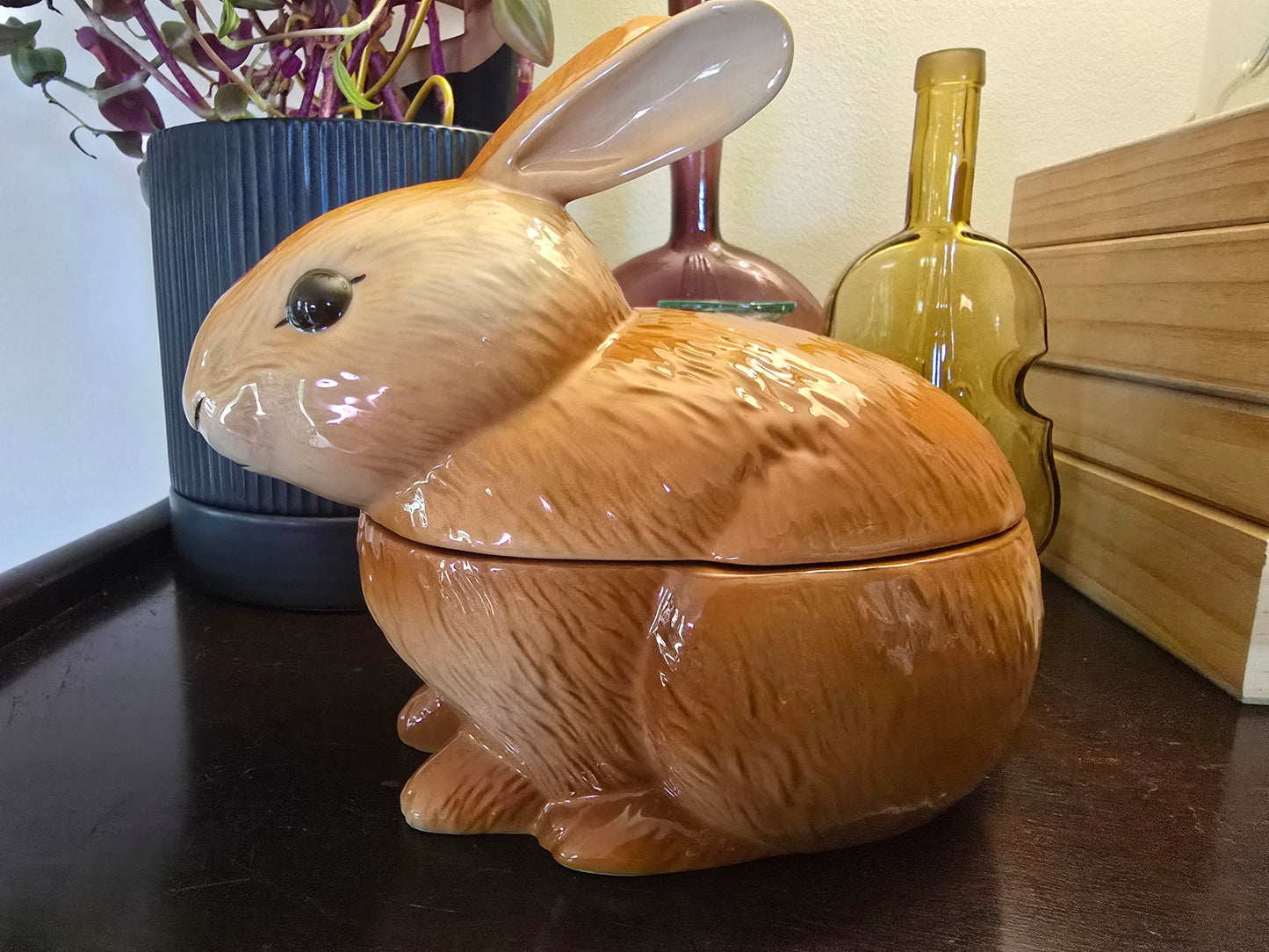 Hallmark, Marjolein Bastin
2-piece Brown Rabbit Candy/Storage