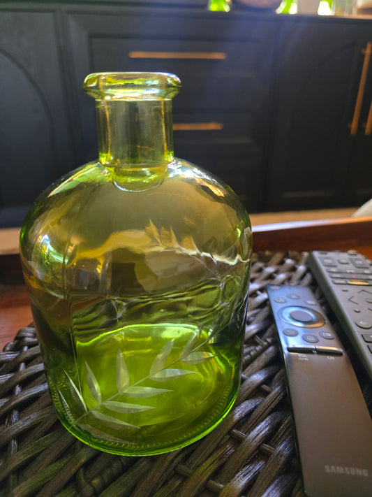 Green glass, etched leaves, Set of 2